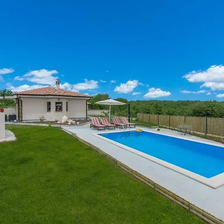 Villa Casa Blanca *